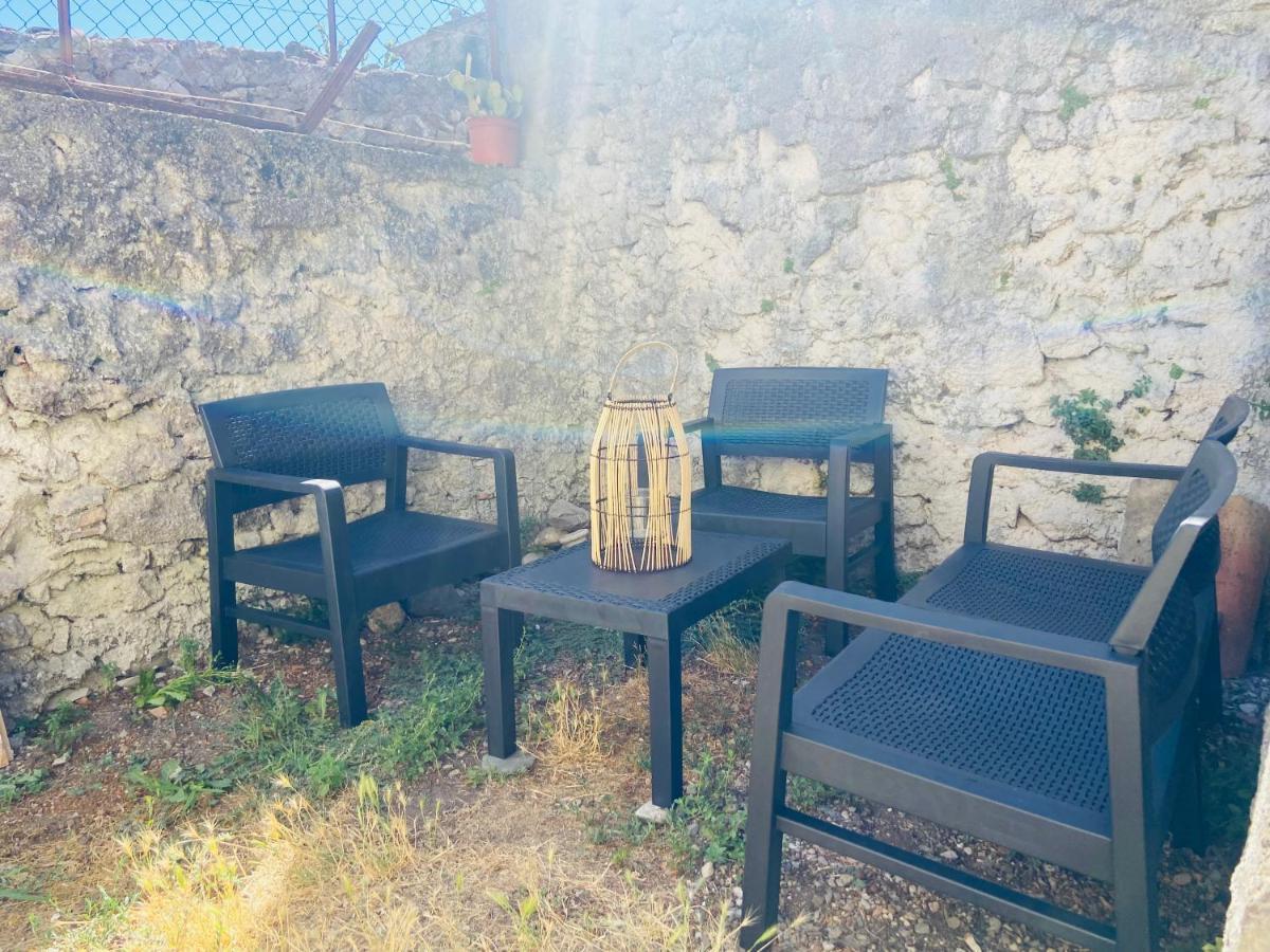 Tranquillite Apartment Saint Hippolyte du Fort Bagian luar foto
